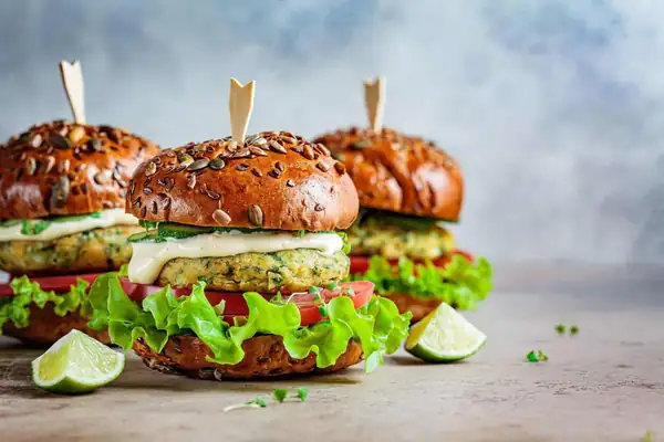 Univar e ICL se asocian para aumentar las opciones de ingredientes de origen vegetal para Norteamérica