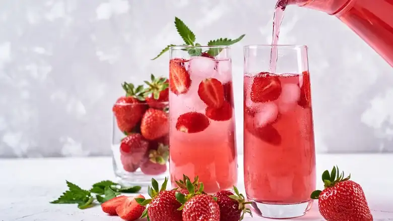 The Two Main Ways To Think Through Batching A Cocktail