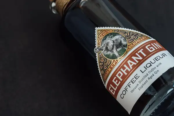 Licor de café Elephant Gin: Cuando la ginebra se encuentra con Etiopía