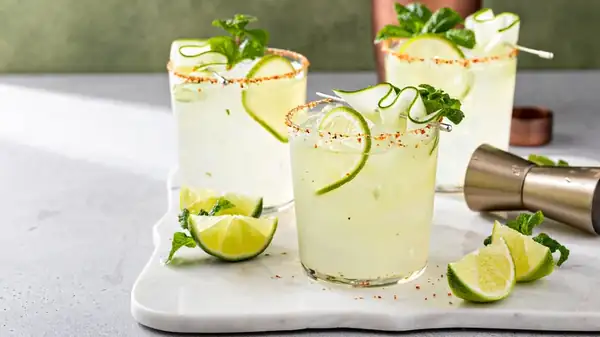 Should You Be Making Margaritas In Advance?