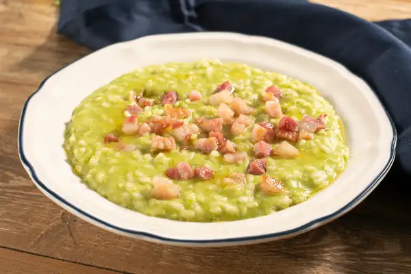 Creamy Pea Risotto with Taleggio and Crispy Pancetta