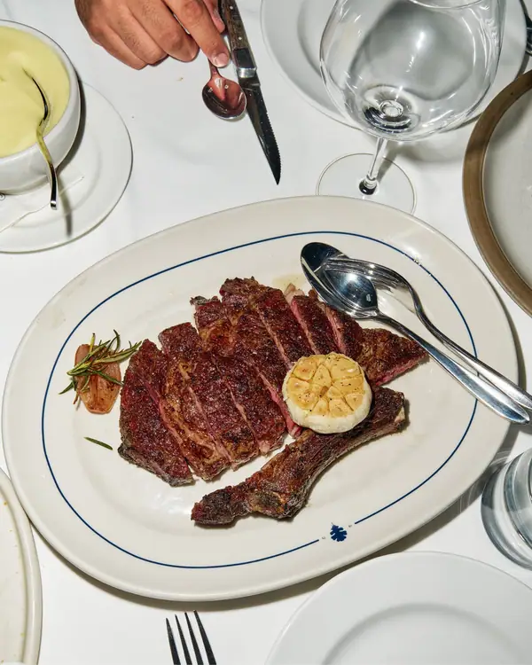 Rib Eye With Roasted Garlic