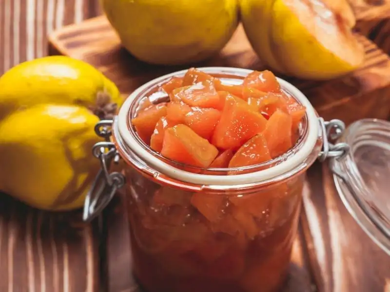 How do you make quince jam?