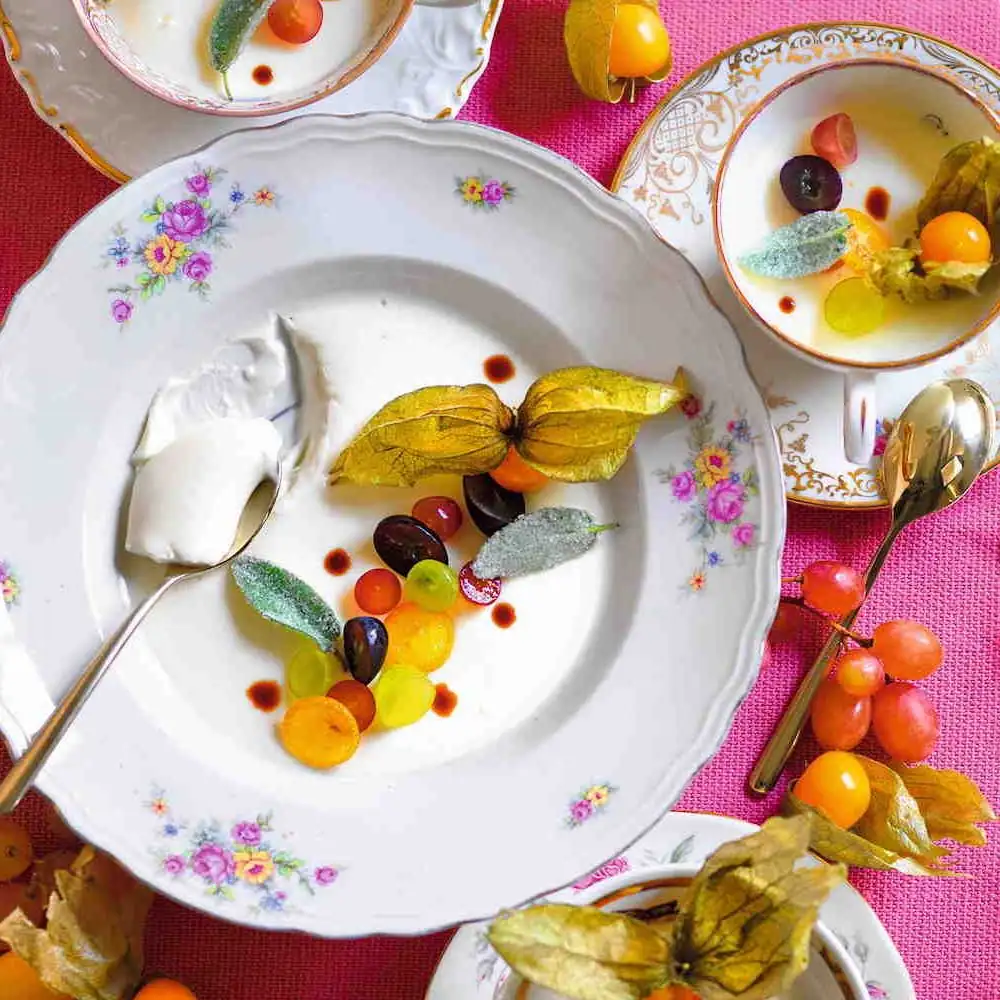 Spiced panna cotta with fruit and balsamic vinegar