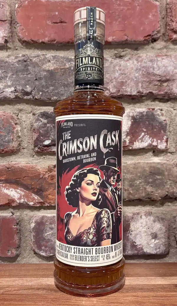 Reseña del bourbon The Crimson Cask Kentucky Straight Bourbon de Filmland Spirits