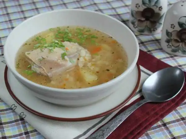 Chicken soup «Zatirukha»
