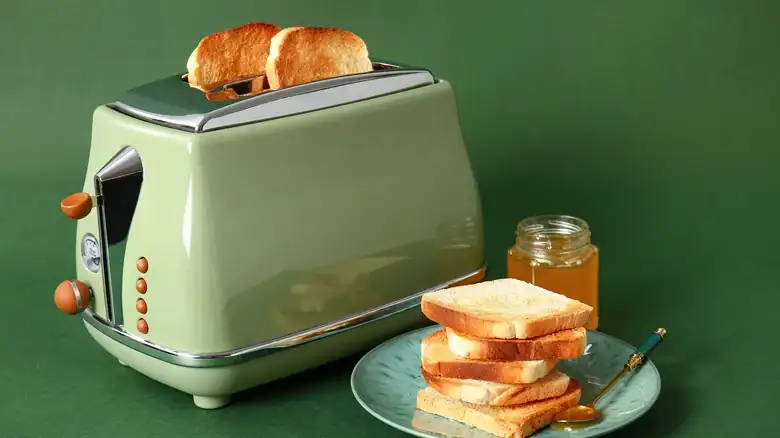 14 Vintage Kitchen Appliances That Are Making A Comeback