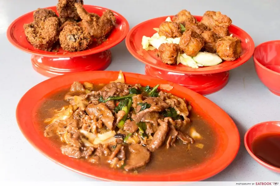 Bee Kia Seafood Restaurant Review: Delicious Beef Hor Fun And Har Jeong Gai At Novena
