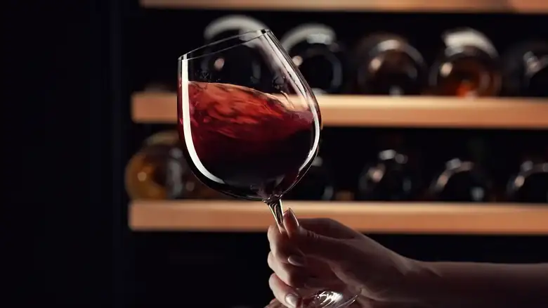12 Wine Drinking Mistakes You Should Stop Making