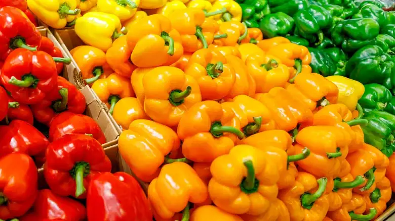 Should You Store Bell Peppers At Room Temperature Or In The Fridge?