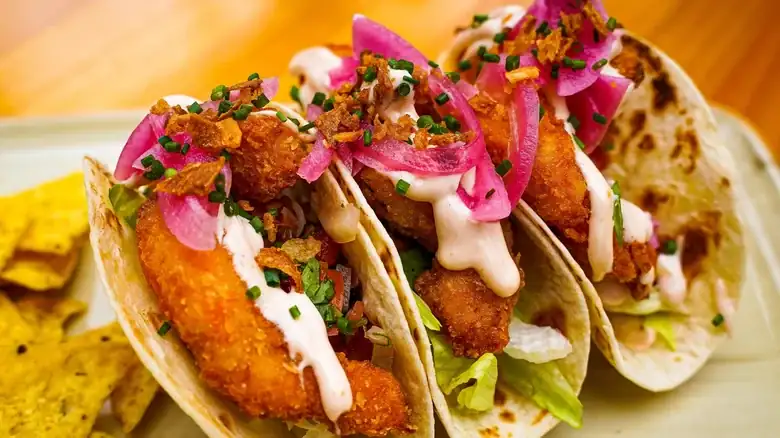 Palitos de pescado congelados: base para tacos rápidos