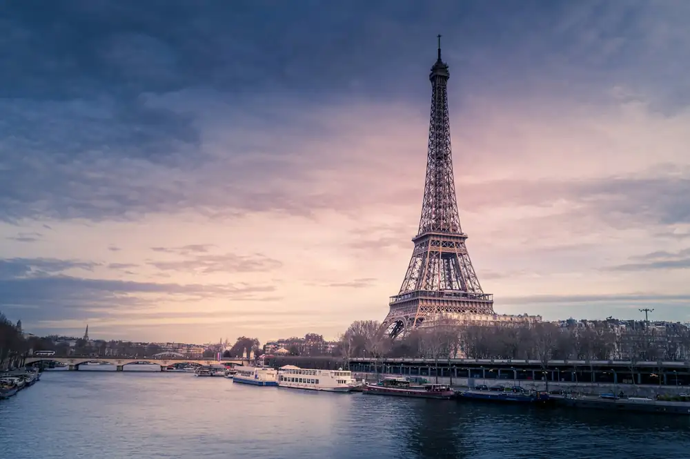 Louis Vuitton abrirá su primer hotel del mundo en los Campos Elíseos