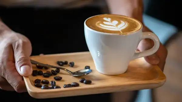 Wet Vs Dry Cappuccino: What's The Difference?