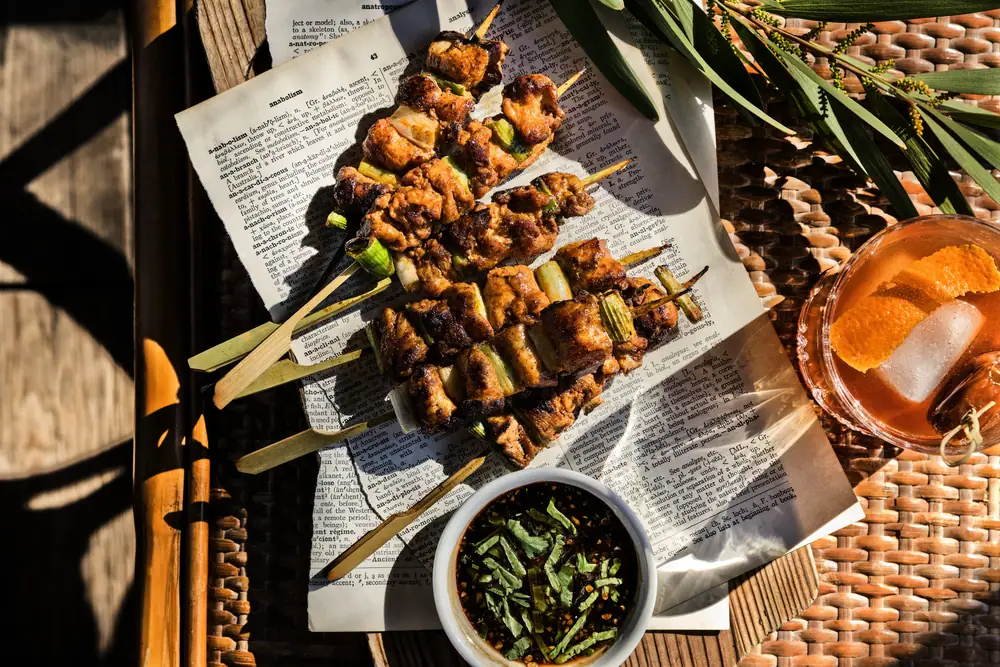 Brochetas de pollo Tikka