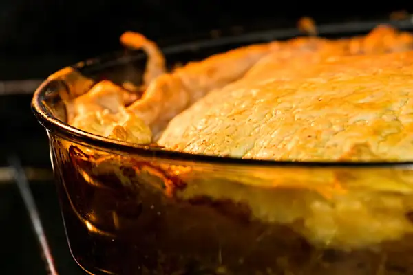 Puff pastry tart with cheese and caramelized onion