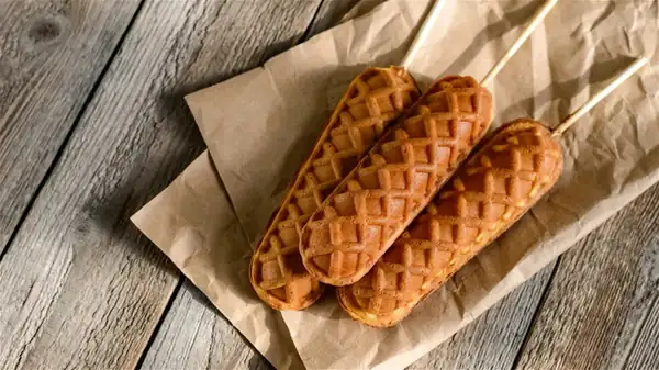 Pillsbury's Discontinued Waffle Sticks Were A Staple Of The Early 2000s