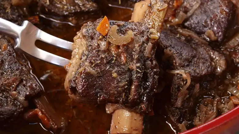For A Hands-Off Short Rib, Put Your Oven To Work