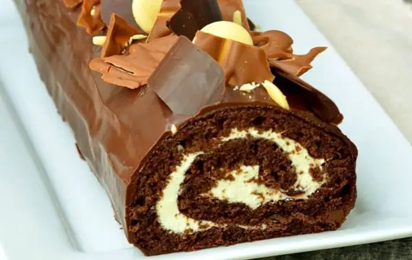 Tronco de Navidad de chocolate y mascarpone