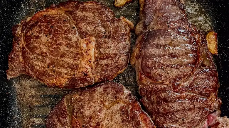 What Happens If You Griddle Too Many Steaks At The Same Time?