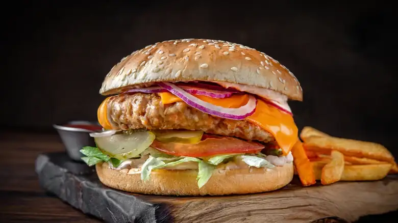 Pork Is The Underrated Meat For Juicy Burgers