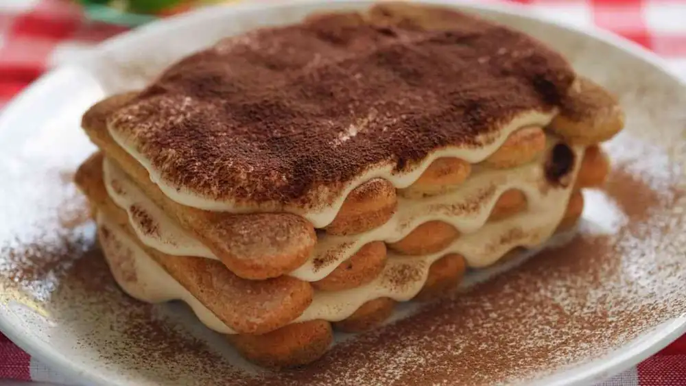 El tiramisú perfecto con 500 g de mascarpone y un ingrediente especial: el caramelo salado