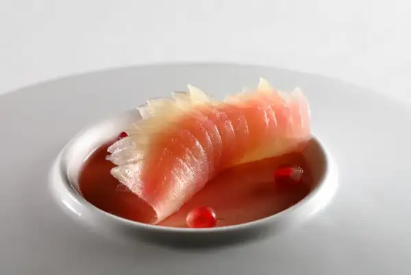 Entendiendo el omakase: una guía interna del concepto gastronómico personalizado de Japón