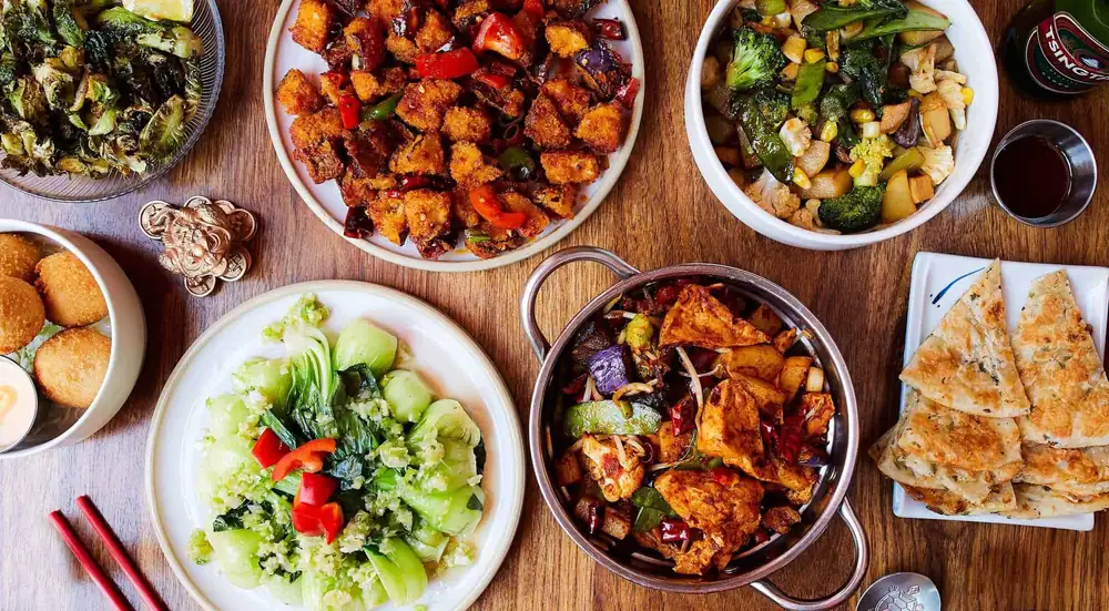 Spicy Moon abre uno de los restaurantes veganos más grandes de la historia de Nueva York