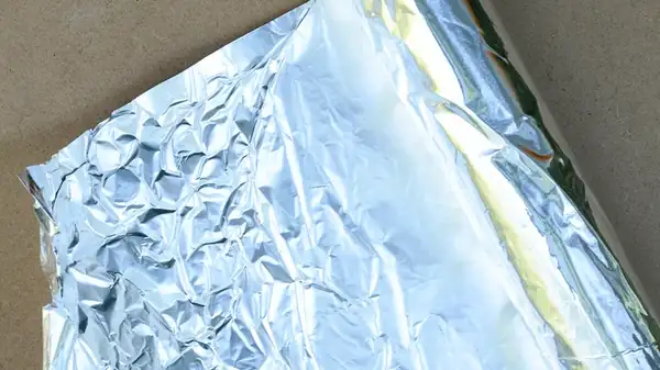 The Acidic Foods To Avoid Cooking On Top Of Aluminum Foil