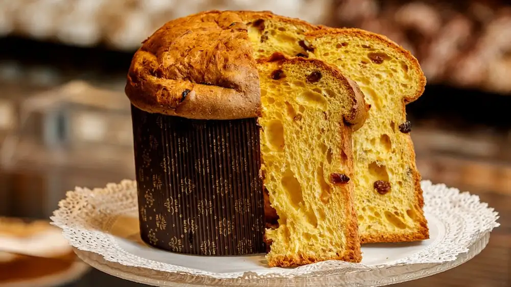 Panettone or Venetian? At Iper, you're spoiled for choice