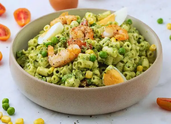 Ensalada de pasta con camarones