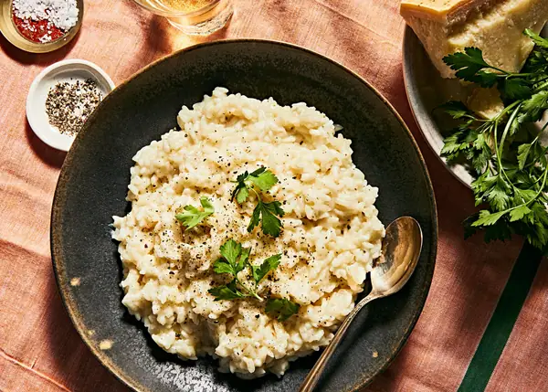 Cacio e Pepe Risotto Is Here to Get You Through Winter