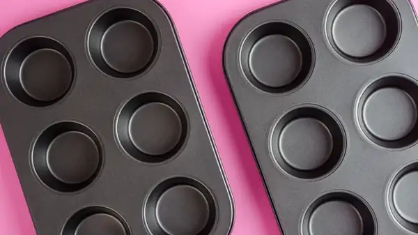 A Muffin Tin Is All You Need For Deliciously Juicy Burger Bowls