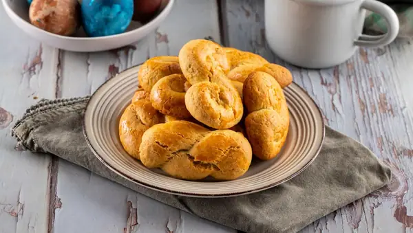 Koulourakia: Galletas tradicionales griegas de Pascua