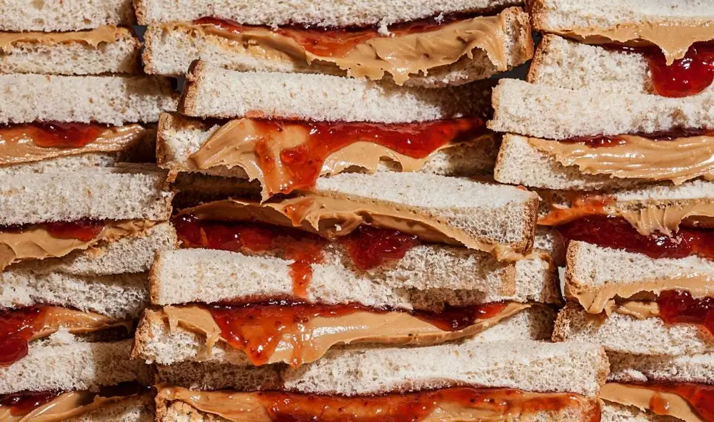 Lessons Learned From 11 Years of Peanut Butter and Jelly Sandwiches for Lunch