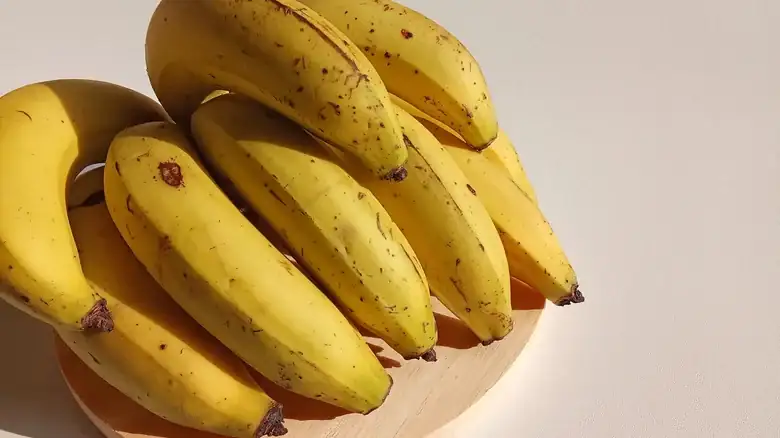 Why You Should Start Taping Your Bananas When Storing Them