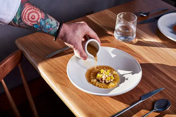 13 Must-Visit Nashville Restaurants