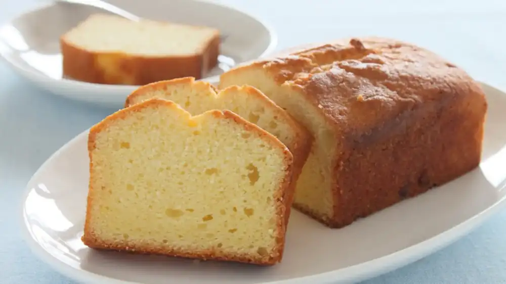 No butter, no oil: this fridge staple makes yogurt cake incredibly moist