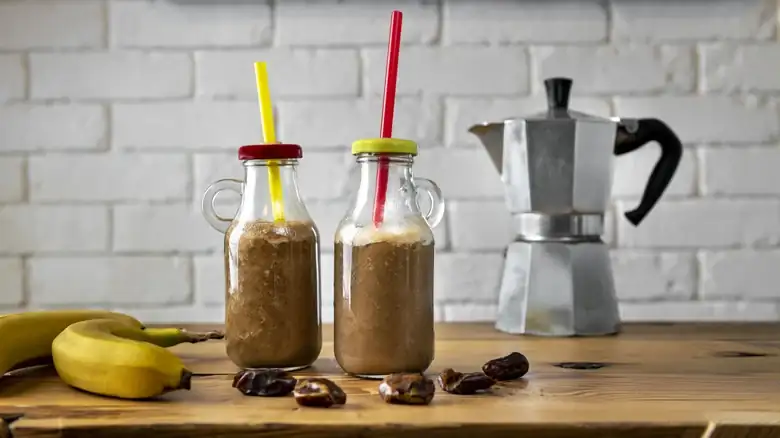 Coffee Smoothies Are The Ultimate 2-In-1 Morning Beverage