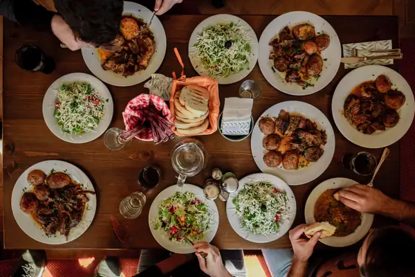 Ruido de la comida: ¿Qué significa?