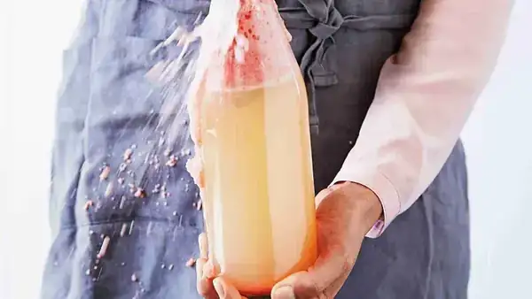 Basic water kefir