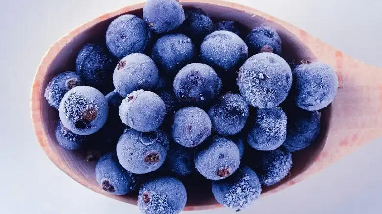 For The Most Colorful Blueberries, Frozen Is Always Better. Here's Why