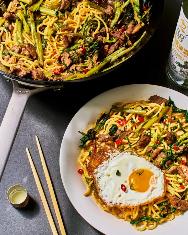 Stir-Fried Shacha Lamb Noodles Recipe