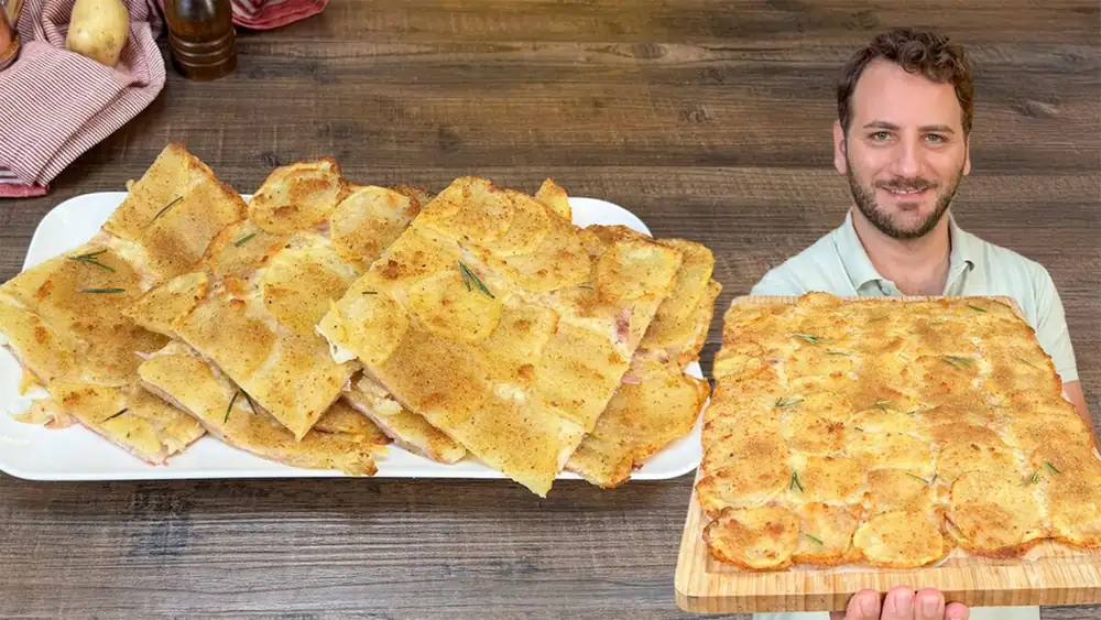 Potato mille-feuille: a delicious and stringy recipe with speck and smoked scamorza cheese