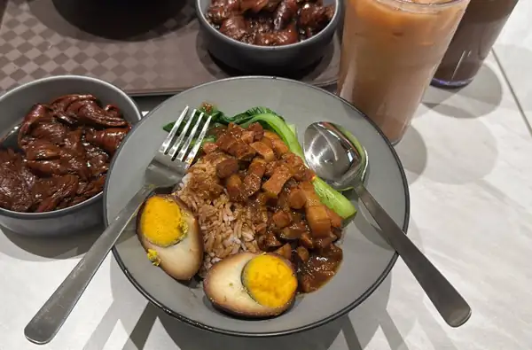 Get Kaya Mochi Toast, Lu Rou Fan And More At This Hidden Eatery In Joo Koon