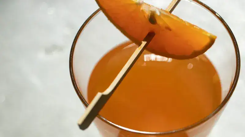 Alcohol-free fig liqueur