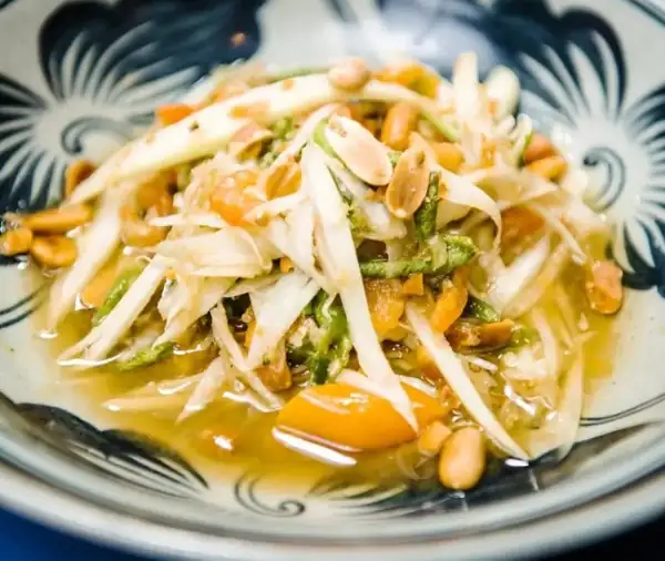 Thai Green Papaya Salad