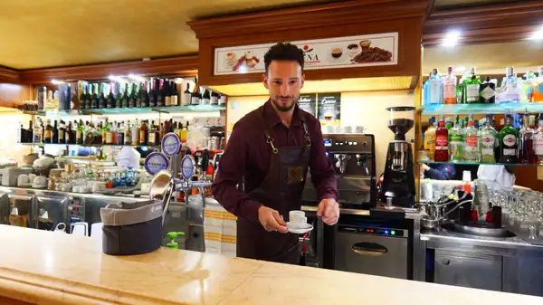 Giuseppe Fiorini, Coffee Expert: “For good coffee, the moka pot needs to be washed!”