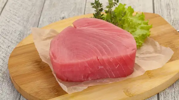 What To Look For When Buying Ahi Tuna