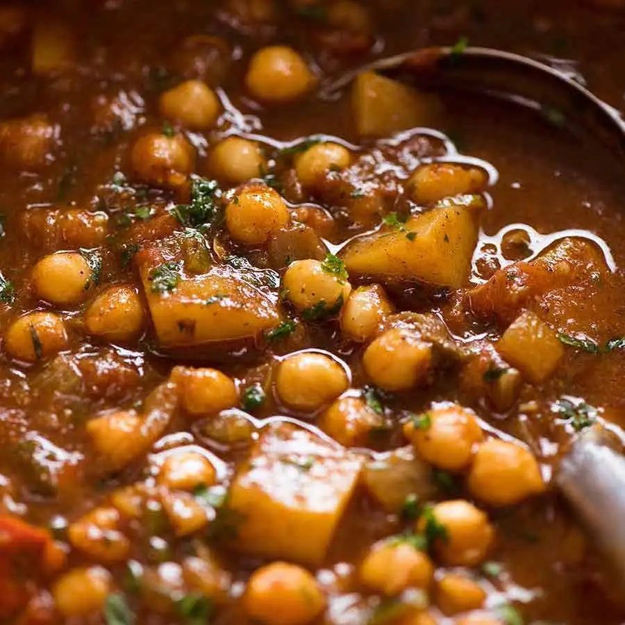 Chickpea Curry with Potato (Chana Aloo Curry)