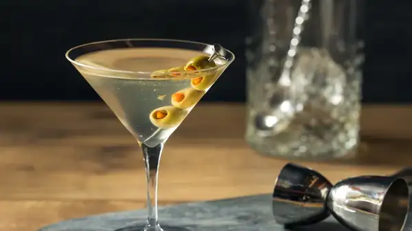 La diferencia real entre un martini sucio y un martini asqueroso
